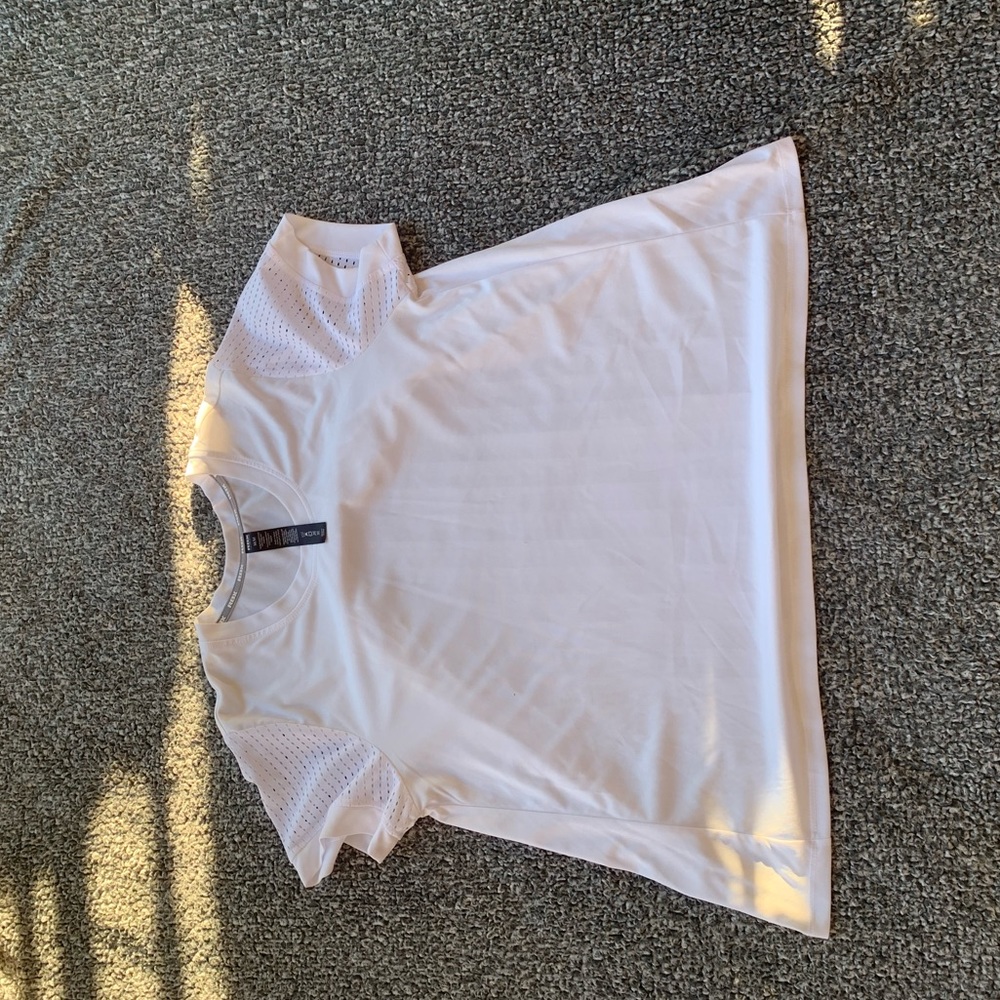 White dress shirt